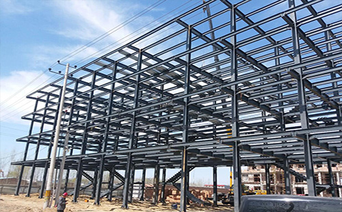 乌鲁木齐乌鲁木齐钢结构厂房屋面选材指南:确保性能与经济性的完美结合 乌鲁木齐乌鲁木齐钢结构厂房屋面选材指南:确保性能与经济性的完美结合